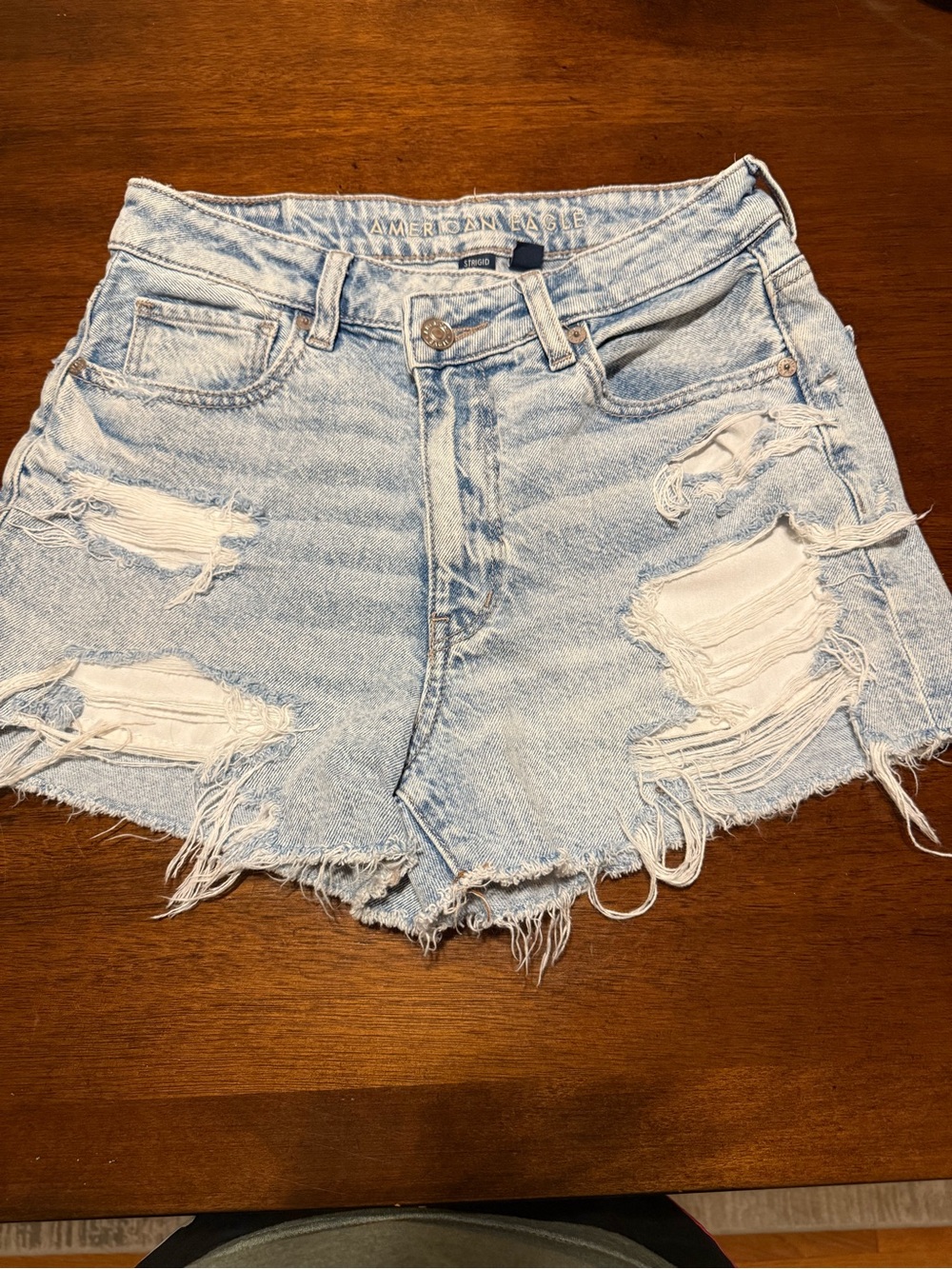 American Eagle Outfitters Light Wash Frayed Distressed Denim Shorts